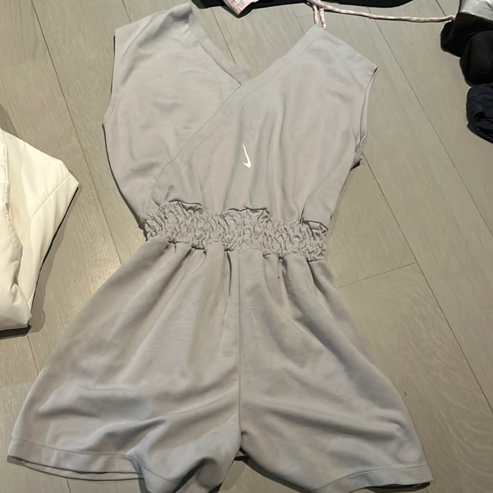Nike jumpsuit super soft super comfy great for tennis!